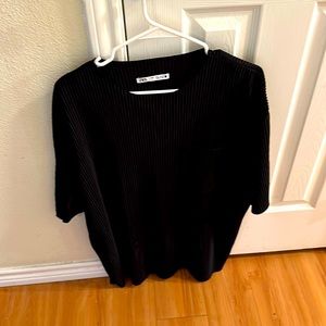 Blue shirt, 100% polyester,